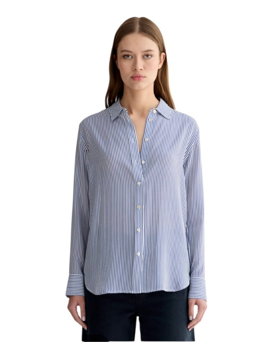 Everlane buttondown shirt in white blue stripes Casual polished Top